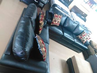 Deep Seating Sofa and Love in Bonded leather Or choose your own fabric