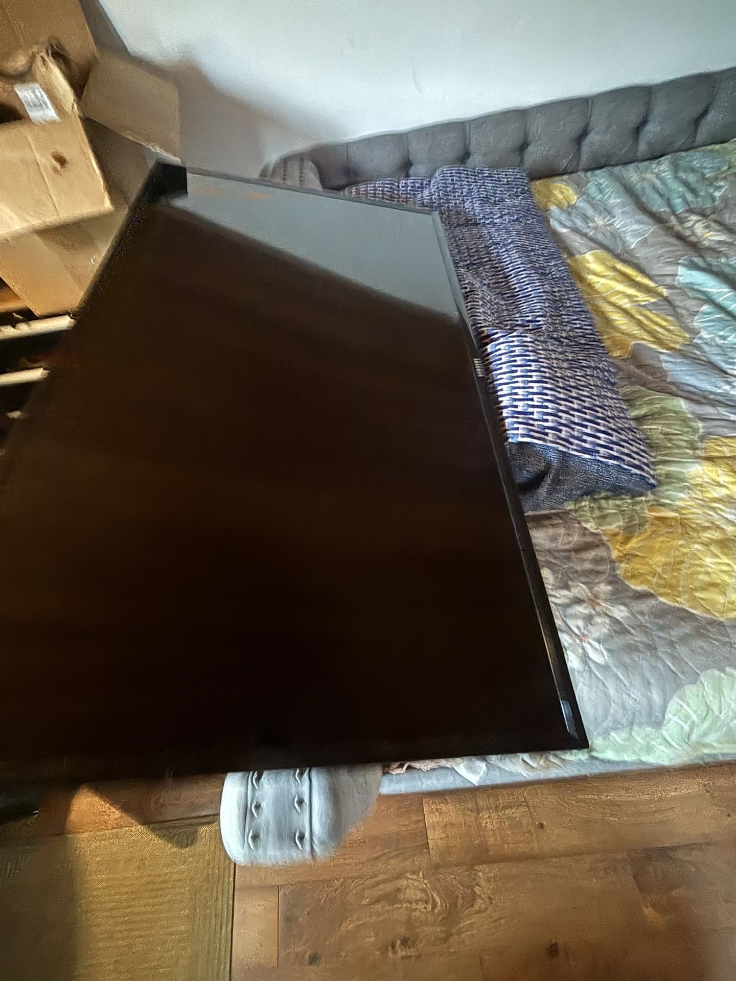 Samsung 50” TV Smart Tv