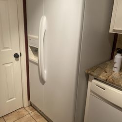 Used Kenmore Refrigerator