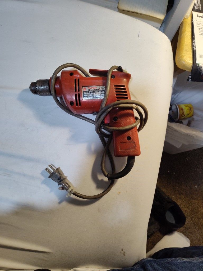 Makita 10mm Drill