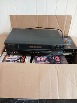 Sansui 4 Head Hi-Fi Stereo VHS VCR Player Recorder With Movies