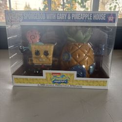 Funko Pop! Town Spongebob with Gary & Pineapple House