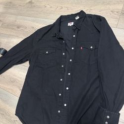 Levis Black Shirt 