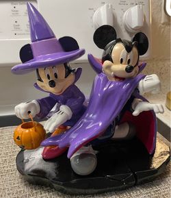 Mickey and Minnie witch and vampire figure