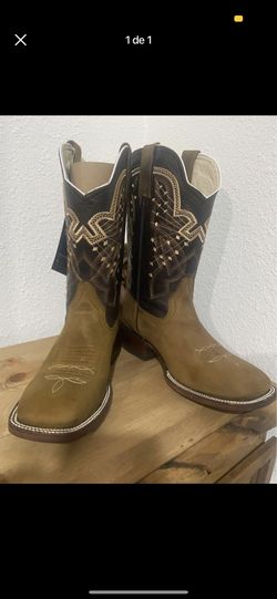 Botas