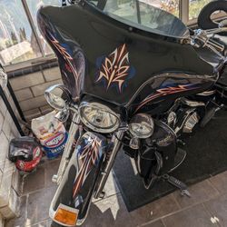 Harley-Davidson Bagger Ultra Classic Electra Glide Anniversary Edition