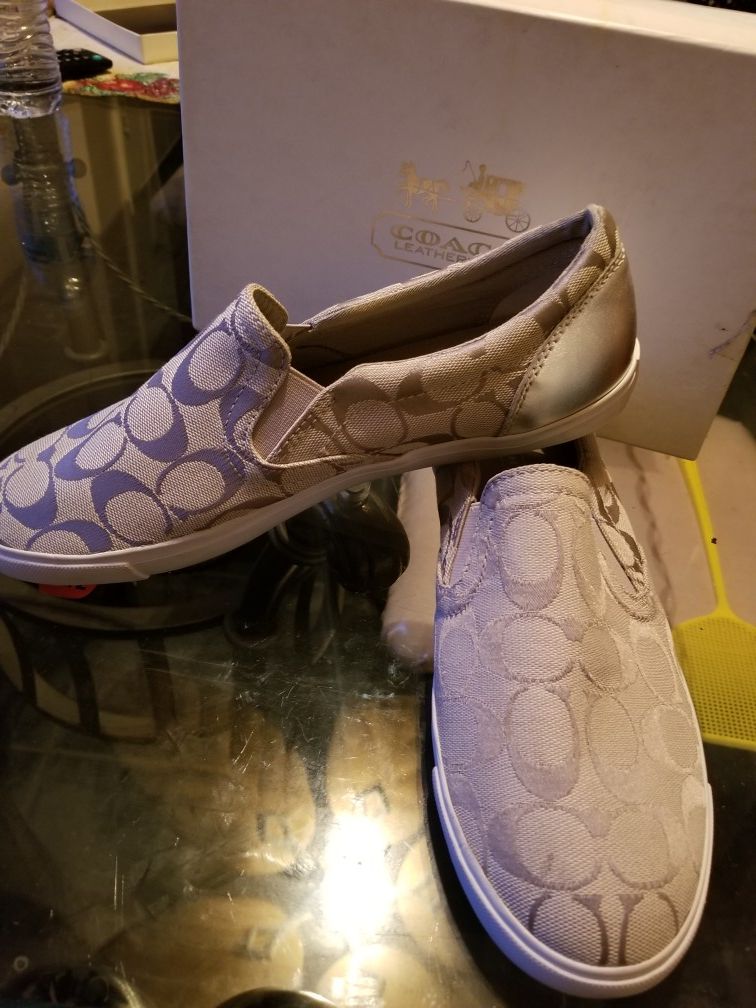 New Coach women's shoes size 9 1/2