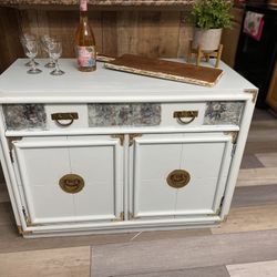 Mini Bar, Dresser, Side Table
