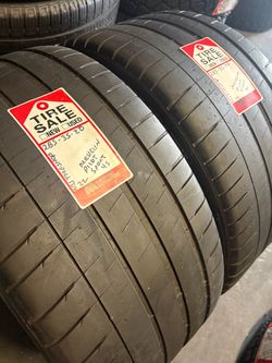 285/35/20  Michelin