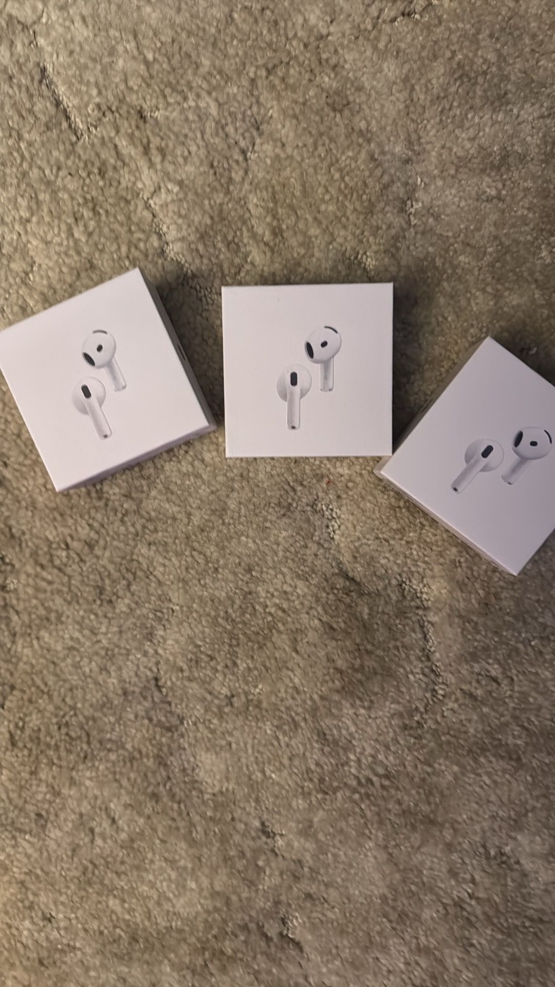 AirPods 4 
