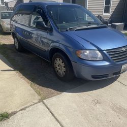 2007 Chrysler Town & Country