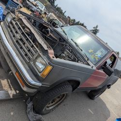 Parting Out 1986 Chevy Blazer Parts