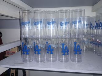 Dodgers cups each