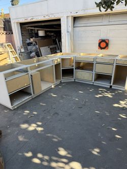 Complete New Kitchen Cabinets