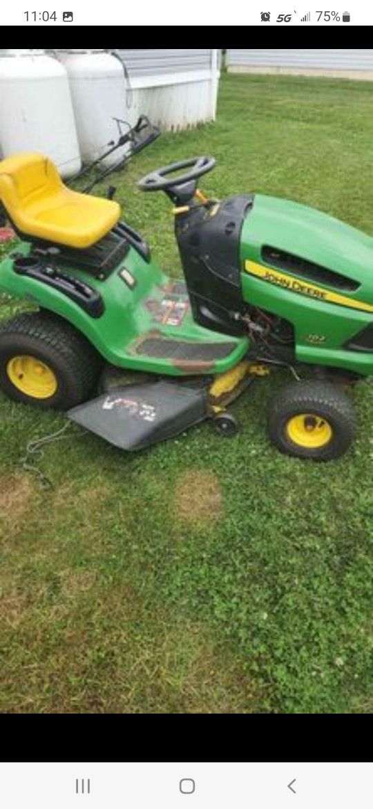 John Deere 100 Series
