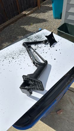 Monitor Arm