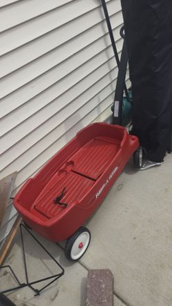 Radio Flyer Red Wagon