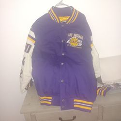 Lakers 17 Time Championship Jacket Heavy Duty