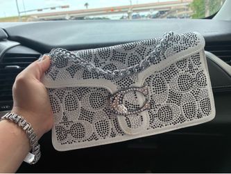 cute rhinestone shoulder bag🤍