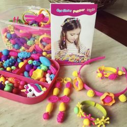 New Sealed Pop Beads Jewelry Making Kit - Over 2 lbs 550+ pieces of Creative Fun ! In Snapping Handled Carrying Box 