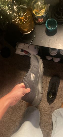 Sketchers Shoes