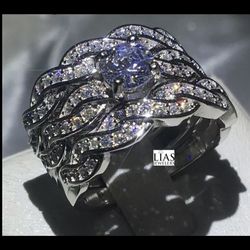 New 18k White Gold Wedding Ring Set 