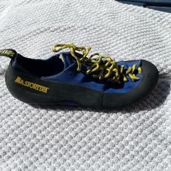 Men’s Sportiva Climbing Shoes 