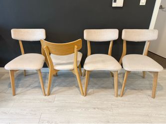 Set of 4 chairs