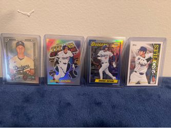 Shohei Ohtani Topps refractors LA Dodgers baseball cards