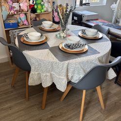 Dinning Table 