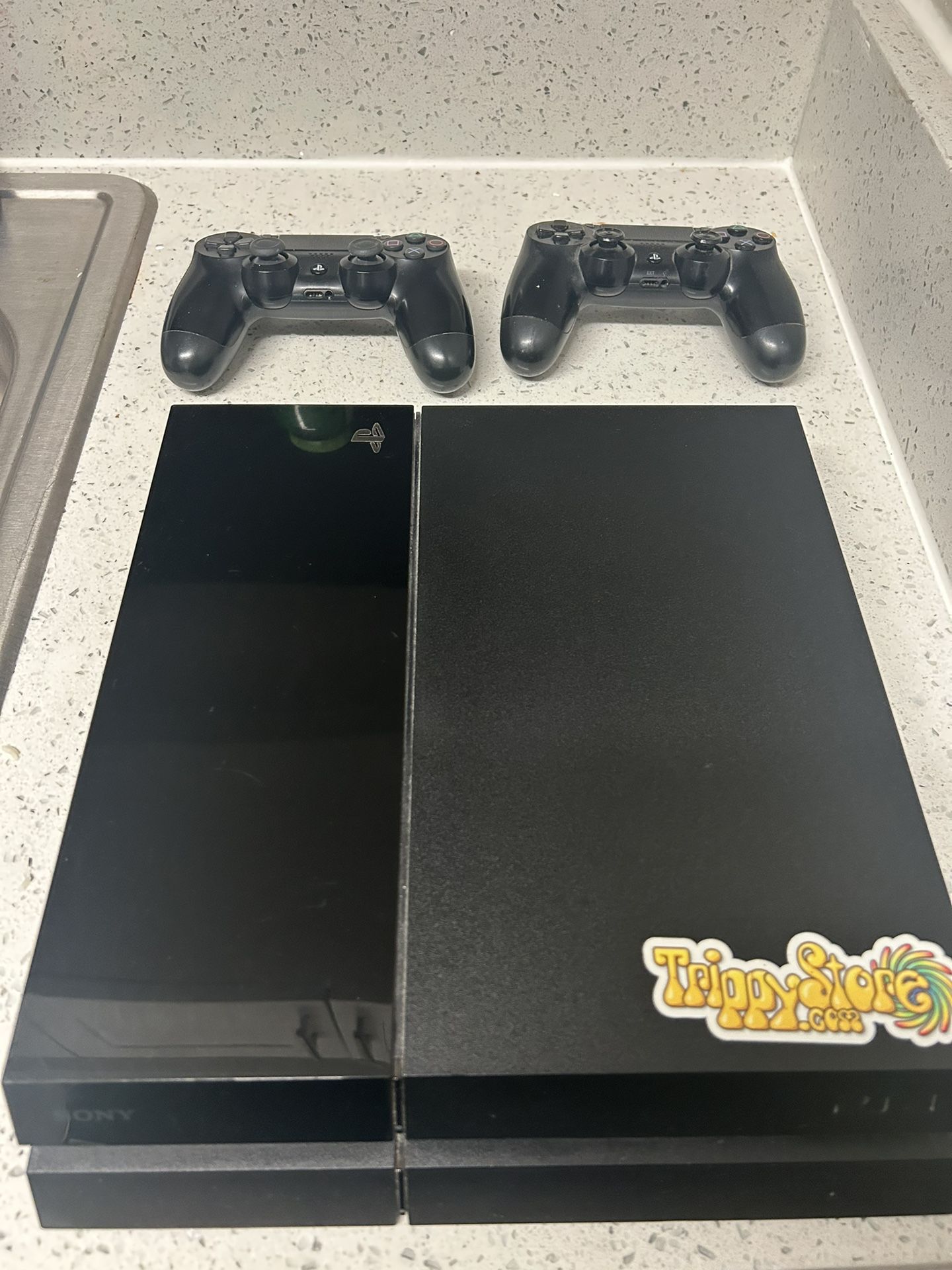 PS4