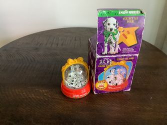 WALT DISNEY  101 DALMATIANS WATER DOME. FROM 1996 With The Boc