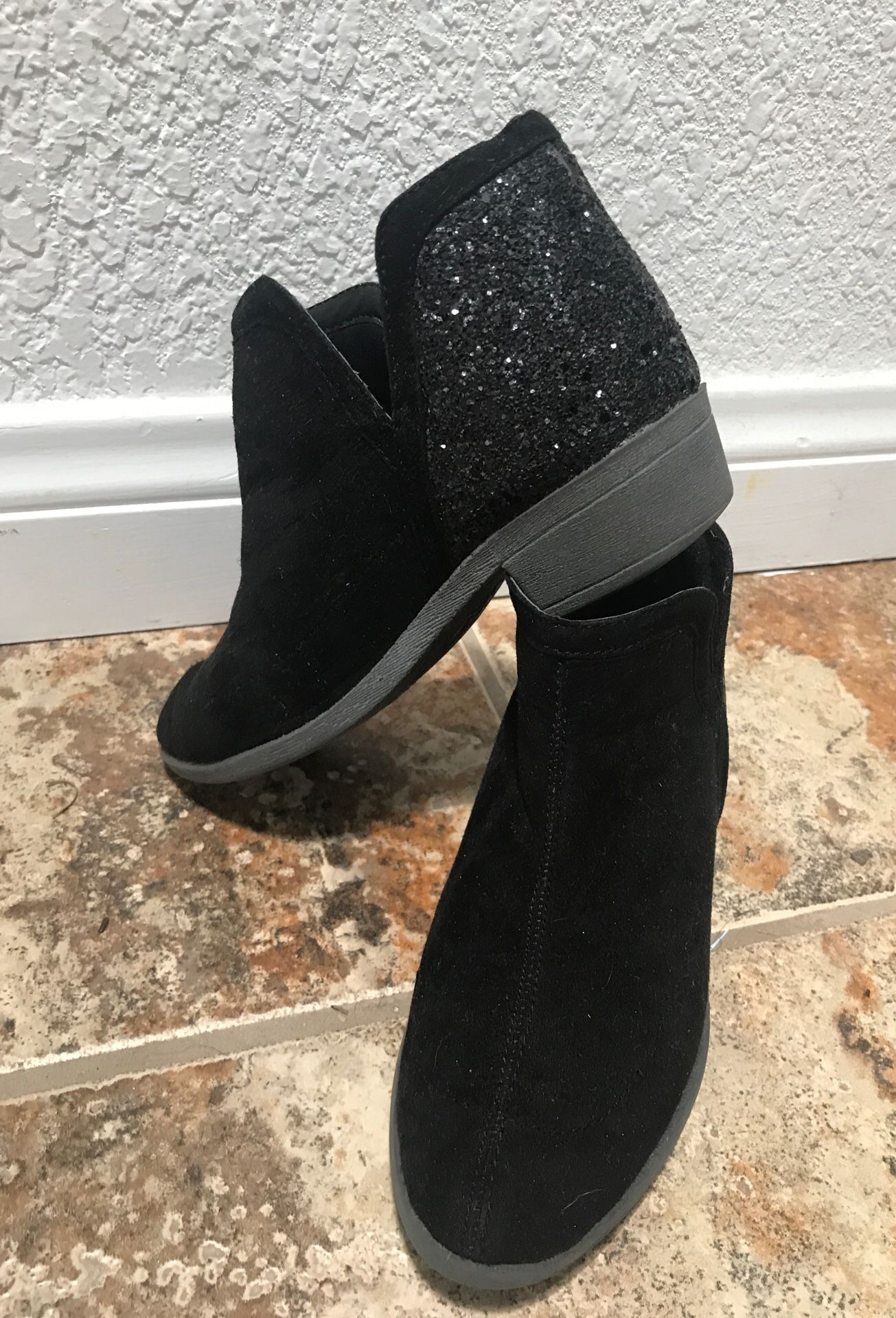 Justice girls boots size 13 5$