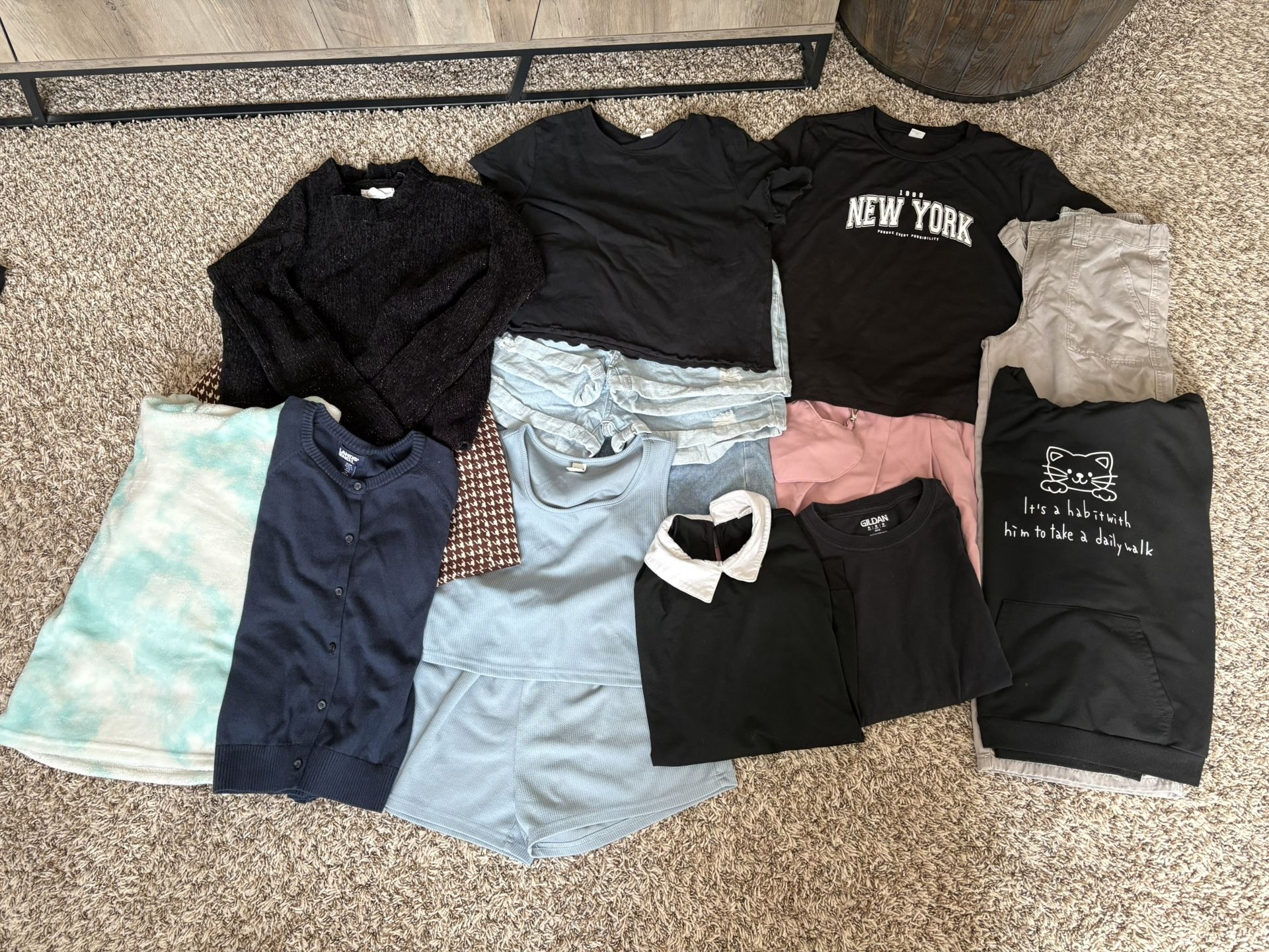 Girl clothes 10-12