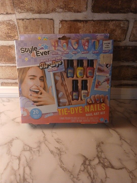 Tie-Nail Art Kit