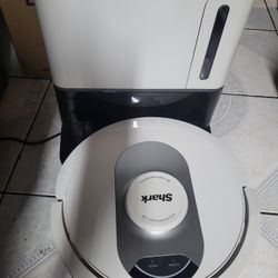 Shark Robot Ultra