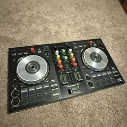 DJ CONTROLLER DDJ-SB3