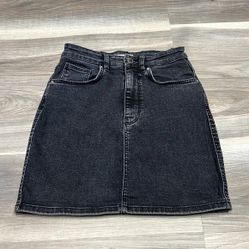 Zara  black denim skirt size small

