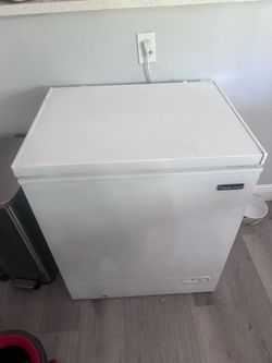❄️ Magic Chef Chest Freezer ❄️