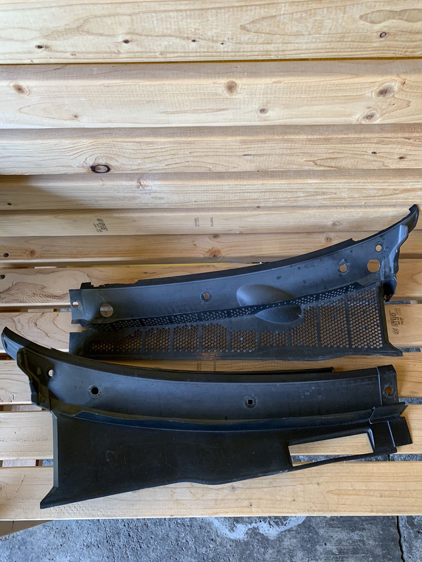 VW mk3 GTI/Jetta Windshield Cowel VR6