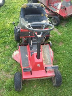 Toro wheel horse 8-25