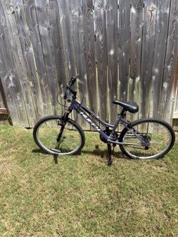 Lavender 24 inch Huffy Bike