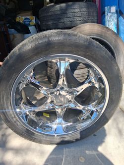 305/40ZR22 114 w
