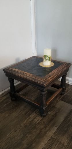 Beautiful Livingroom Table