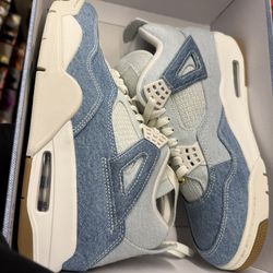 Air Jordan 4 Retro 'Worn Blue' Basketball Sneaker (Women)