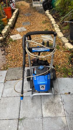 1900 psi 1.2 gap Powerstroke pressure washer