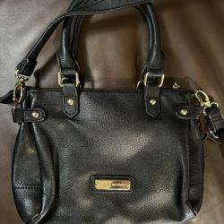 Women’s Black Steve Madden Purse