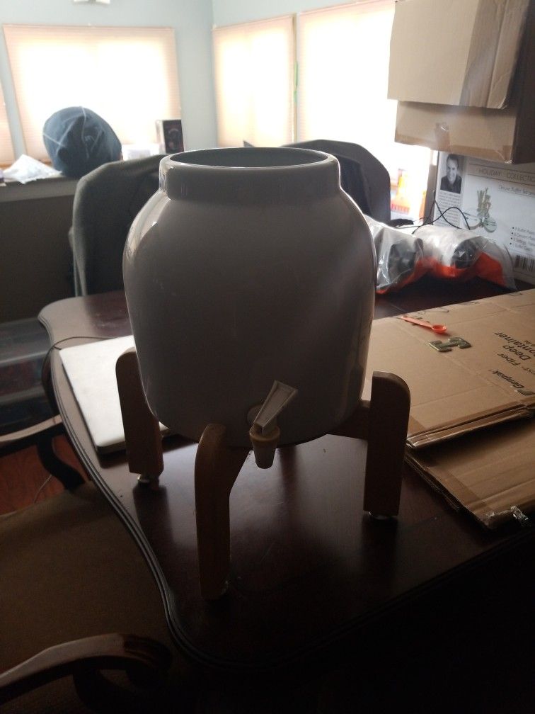 Ceramic Water Jug Dispenser