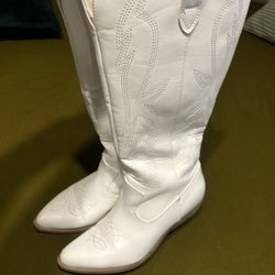 Boots Size 7 