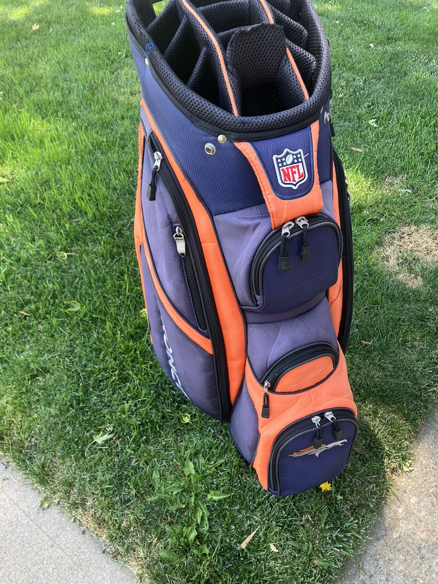Wilson Denver Bronco Golf Bag